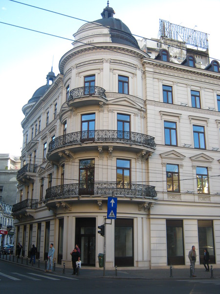 fine-iron-work_g-h-b