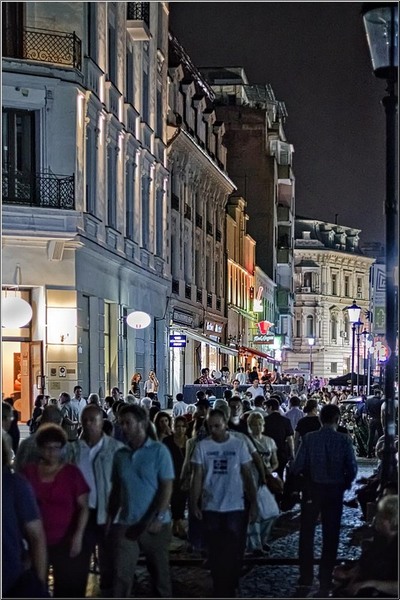 serbanvornicu_noaptea_alba-a_buc_04