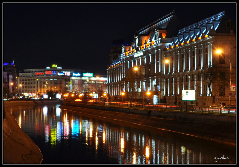 4490209807_56ee10329d_b