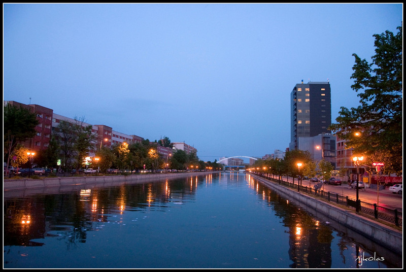 4563391771_58cebf3050_b