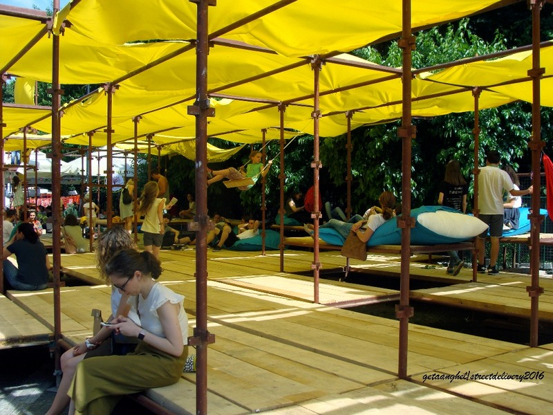 dsc03909streetdelivery16