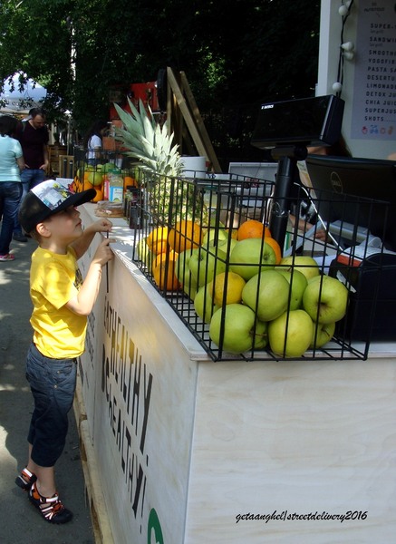 dsc03954streetdelivery16