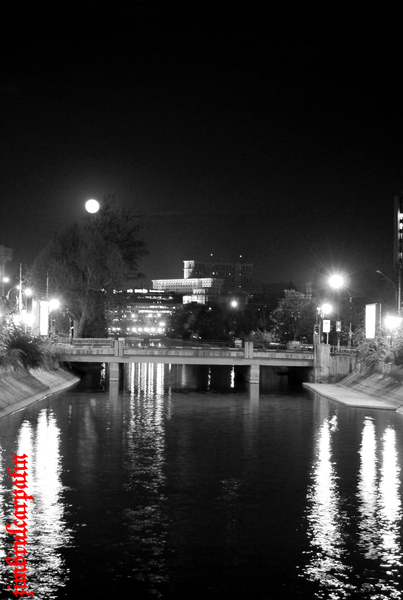 tonight_by_zimbrulcarpatin