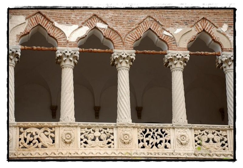 31-fatada-de-florijianu