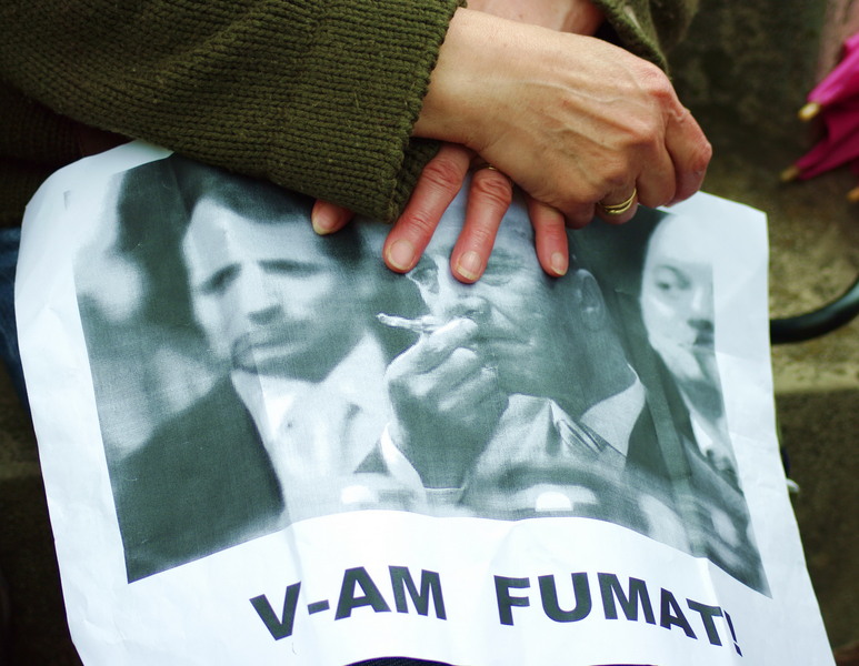 v-am-fumat