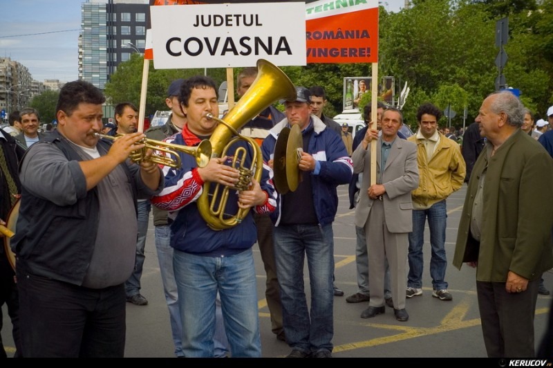 kerucov_miting_din_19_mai_2010_06