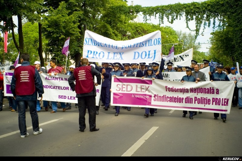 kerucov_miting_din_19_mai_2010_08