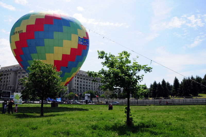 pensiile-si-salarii-in-balon