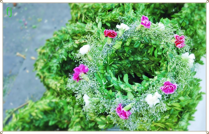 20-coronite-pentru-premianti