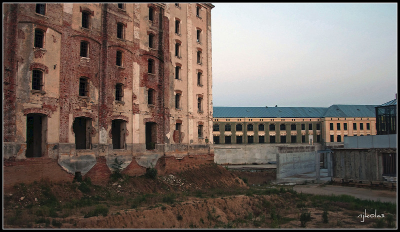 4692400547_c1f7c0cc55_b