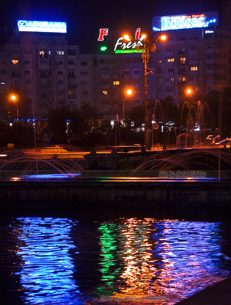 noaptea-in-piata-unirii