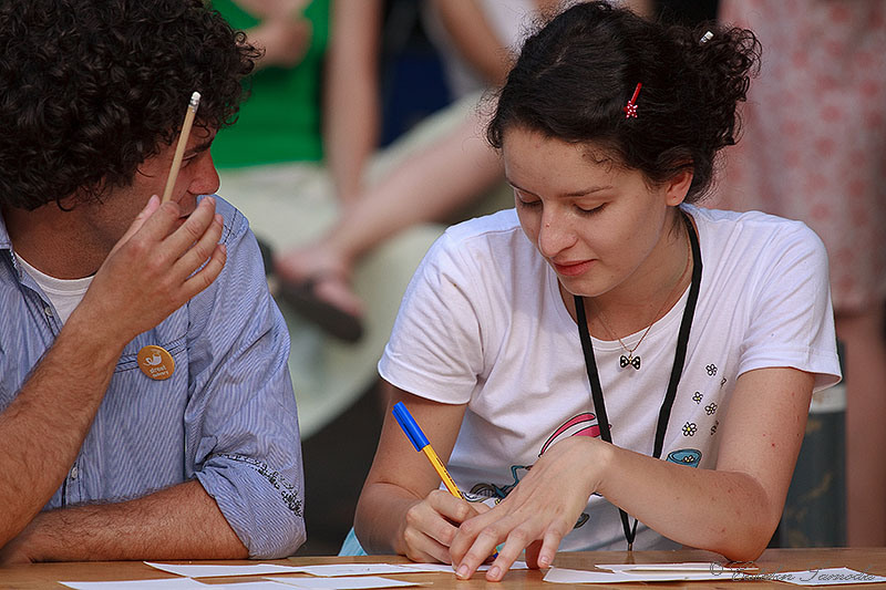 dau in scris ca te iubesc