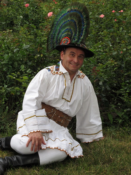 1 roman+1 paun fericit