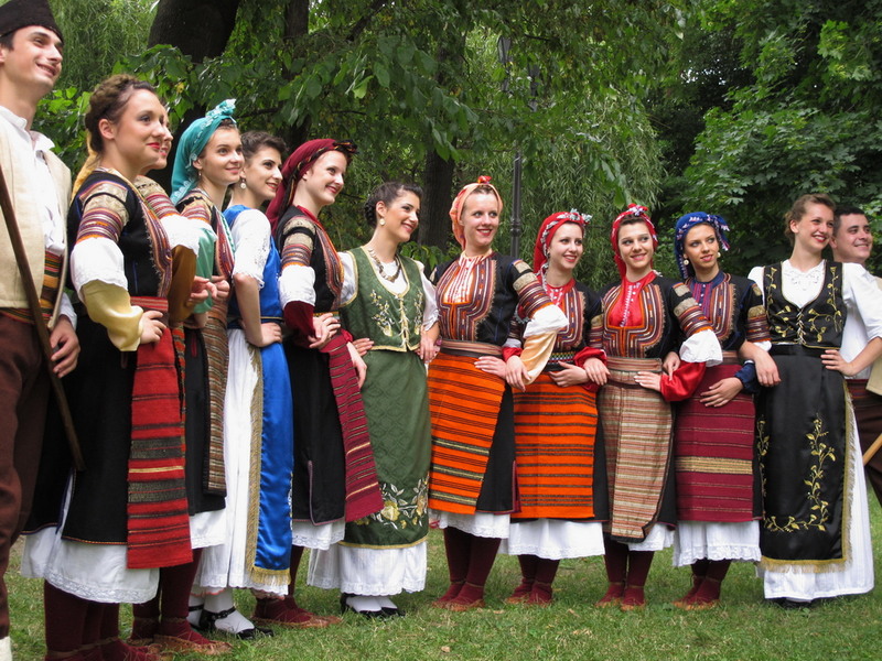 Serbia are fete frumoase, nu?