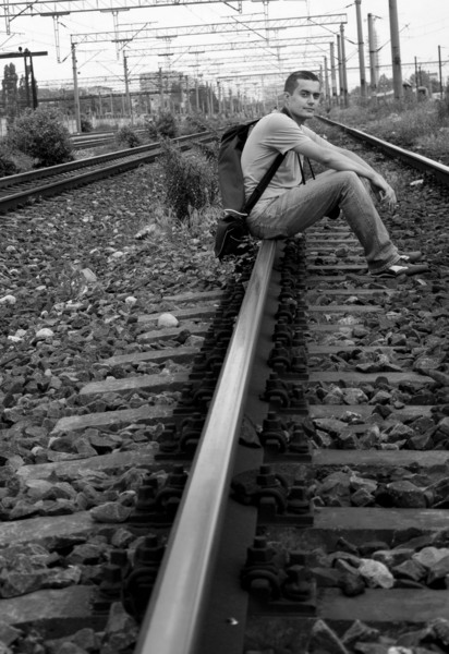 asteptand-trenul-catre-mare