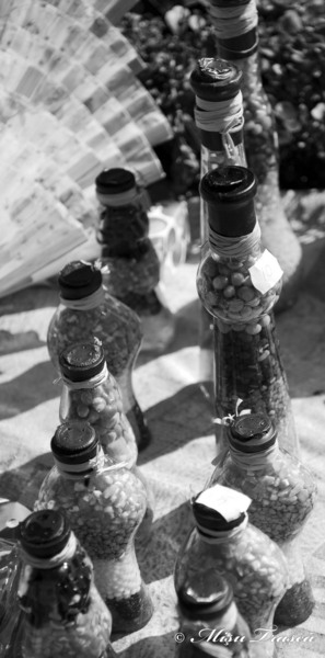 mic-_nik7019_copy_bw