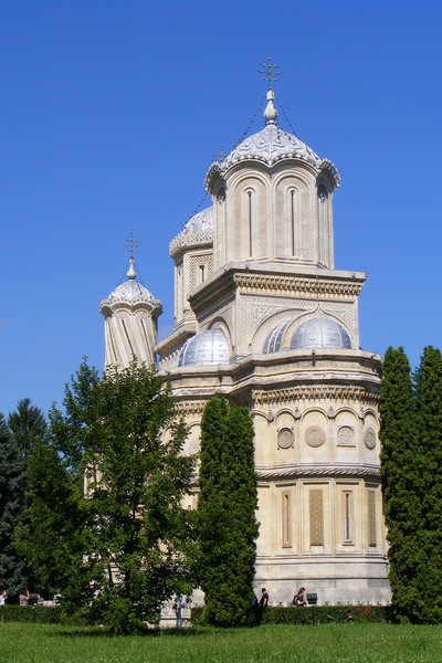 curtea-de-arges-2