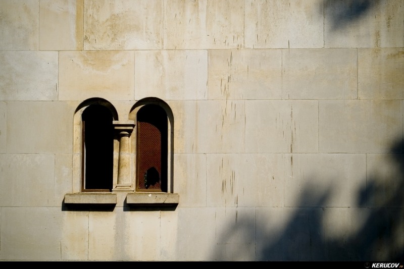 kerucov_cimitirul_bellu_100807_19