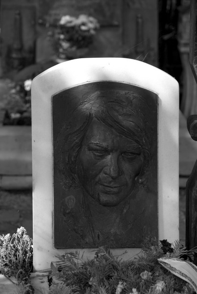 cimitirul-bellu-148_1