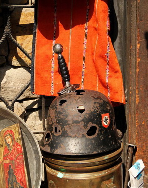 urmele-razboiuluiv-t