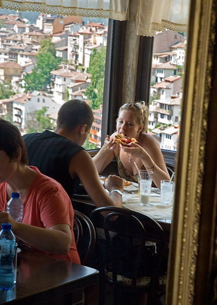 _dap1687-pofta-buna-srgb