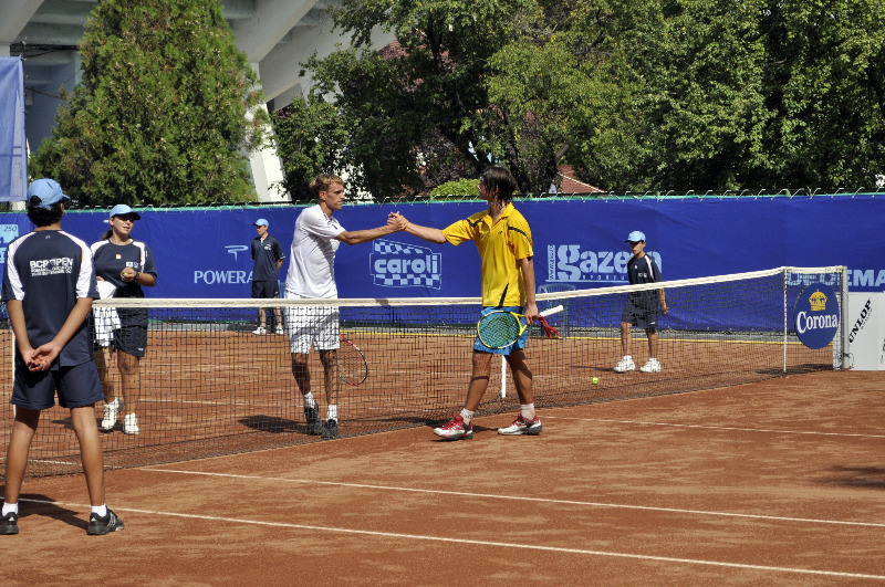 pa-luncanu-si-p-torebko-la-bcr-open-romania-2010