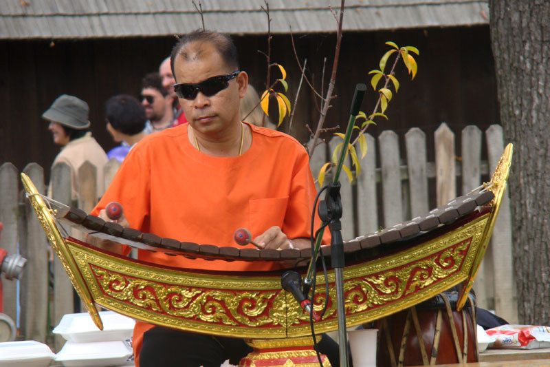 Stevie Wonder, tambalagiu thailandez