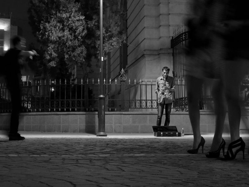 carmen-a-popei-sax-and-the-city