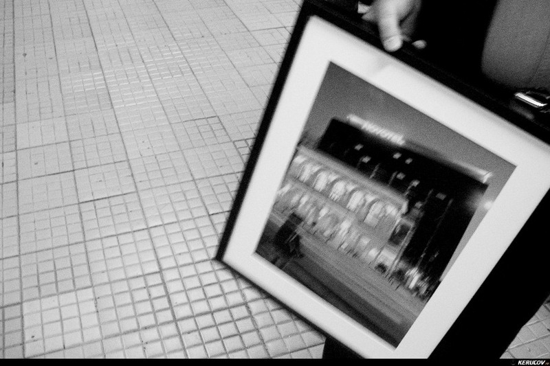 2010_kerucov_vernisaj_bucuresti_in_alb_negru_02