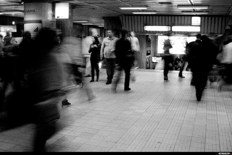 2010_kerucov_vernisaj_bucuresti_in_alb_negru_03