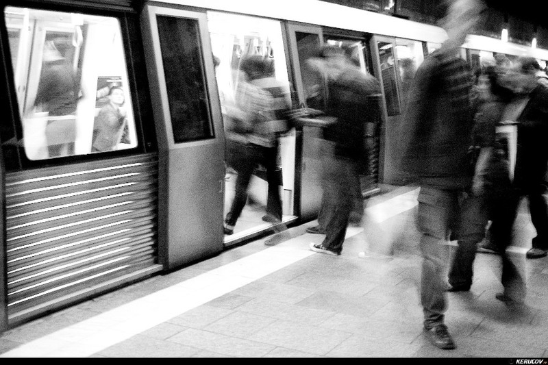 2010_kerucov_vernisaj_bucuresti_in_alb_negru_20