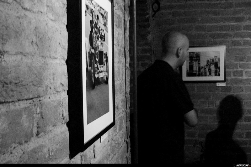 2010_kerucov_vernisaj_bucuresti_in_alb_negru_25