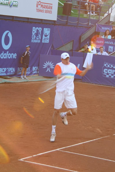 o poza ametita cu victor crivoi