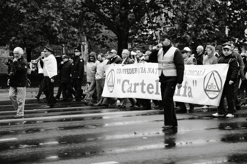 dungha_27_octombrie_2010_bucuresti_manifestatii_dng6097