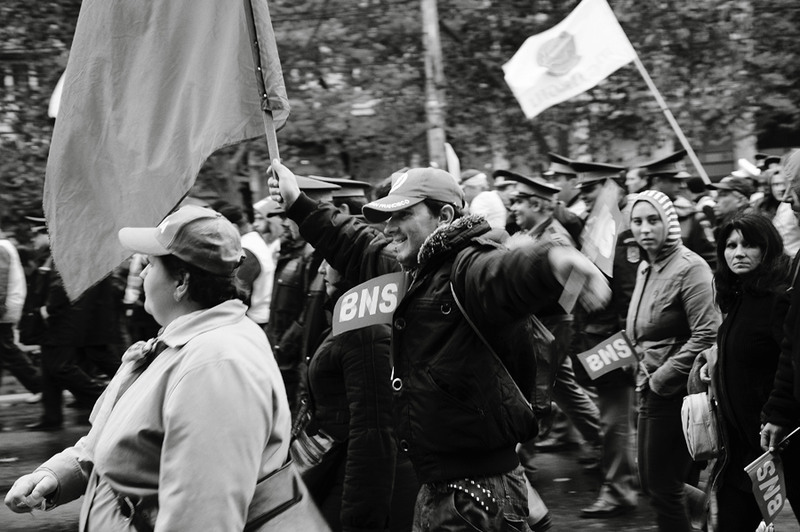 dungha_27_octombrie_2010_bucuresti_manifestatii_dng6109