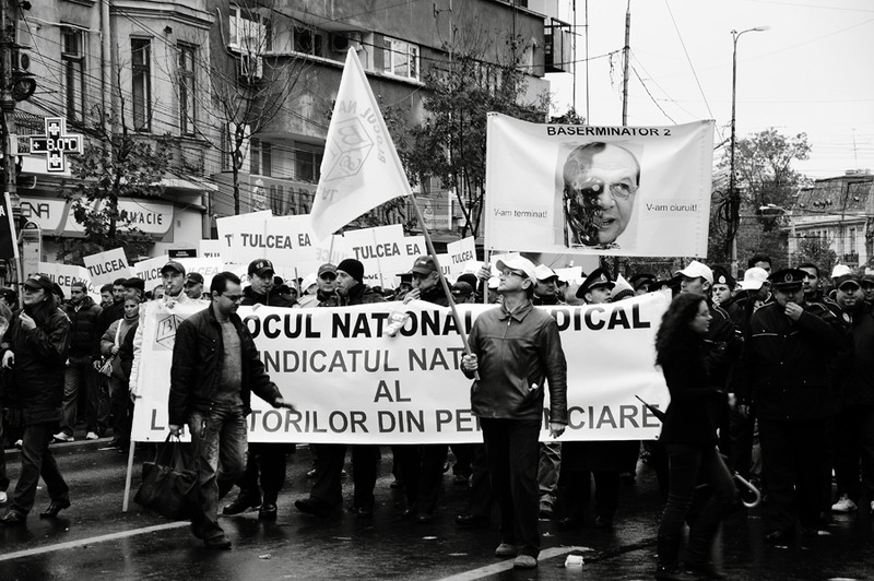 dungha_27_octombrie_2010_bucuresti_manifestatii_dng6198