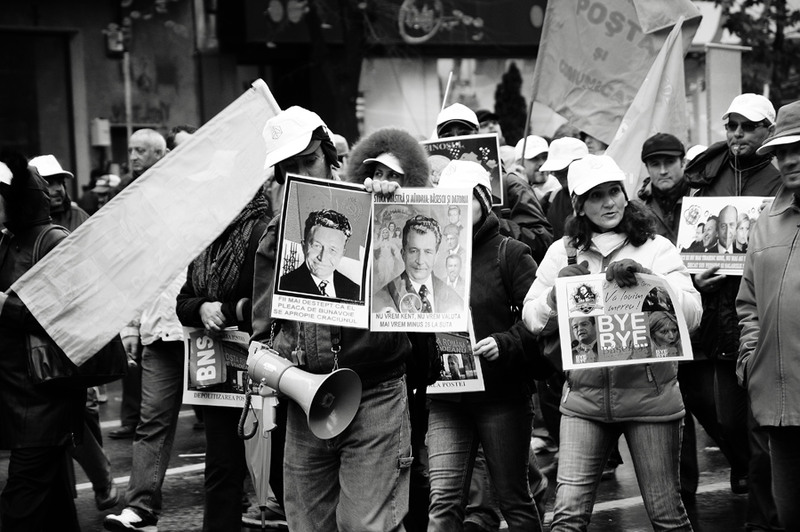 dungha_27_octombrie_2010_bucuresti_manifestatii_dng6215