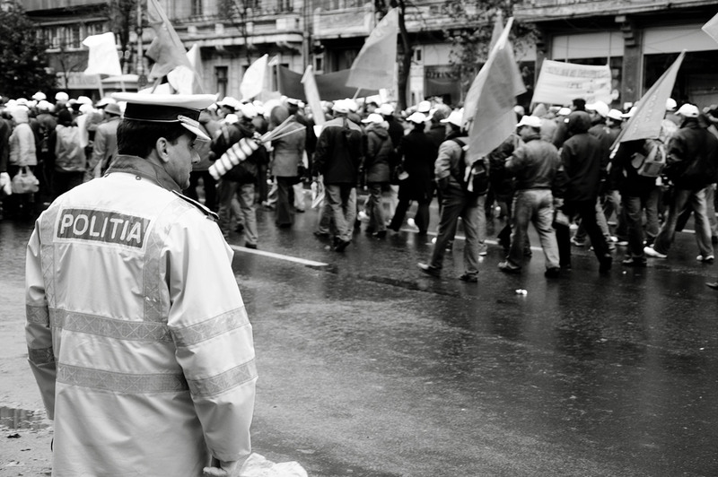 dungha_27_octombrie_2010_bucuresti_manifestatii_dng6219