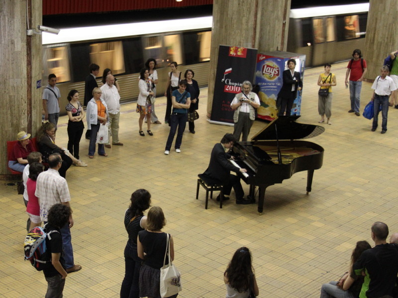 ileana-ionescu_chopin-la-metrou