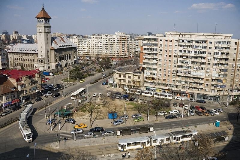 banu-manta-viorel-capruciu_n