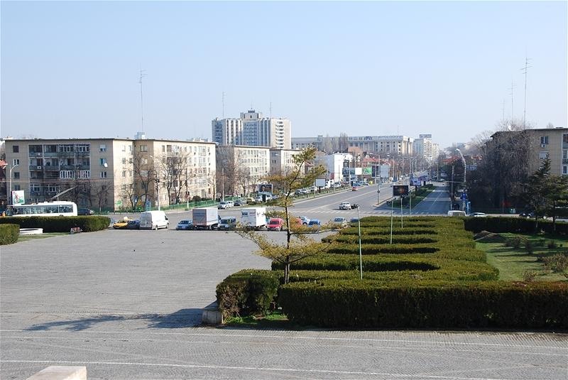 bd-eroilor-robert-reghina_n2