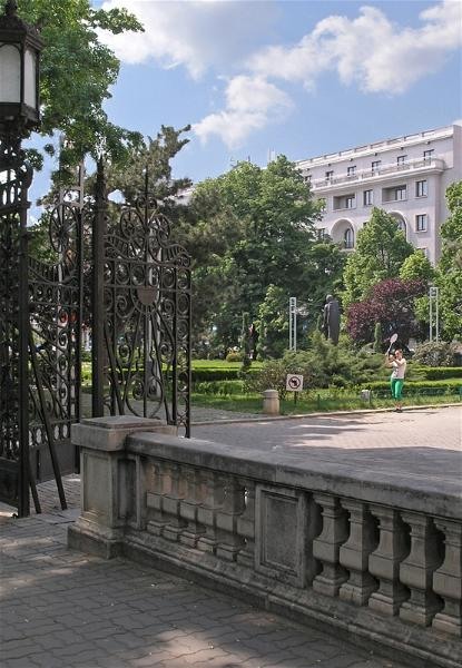 hotel-athenee-palace_mt-marin_n