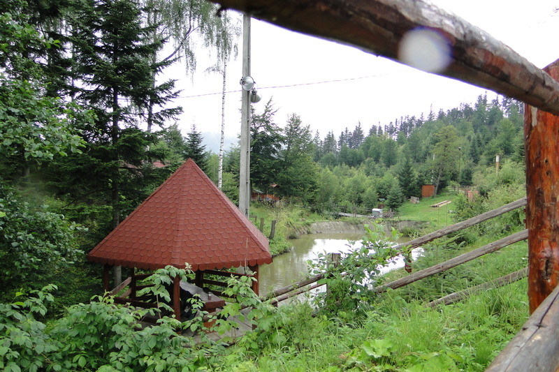 Refugiu Tazlaul Sarat