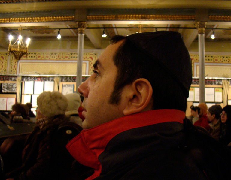 Fratele meu... evreu :D