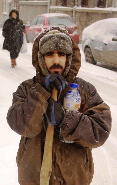 santal-te-pune-pe-ganduri