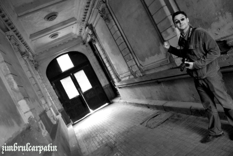 inside_by_zimbrulcarpatin