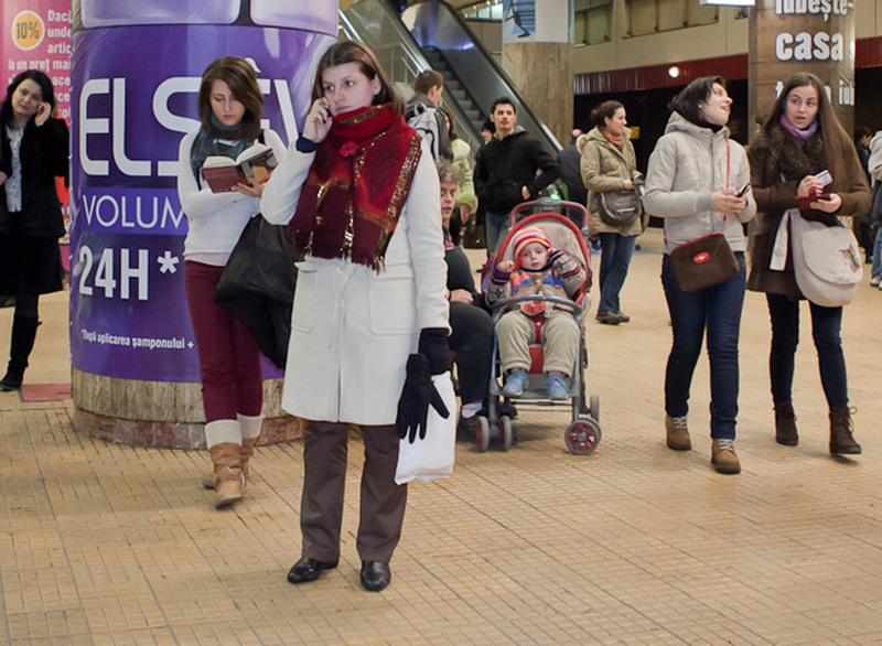 alo mama am-primit-un-martisor