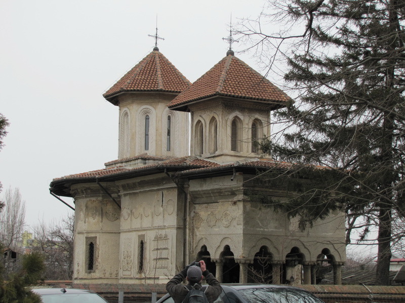 22-biserica-fundenii-doamnei_resize