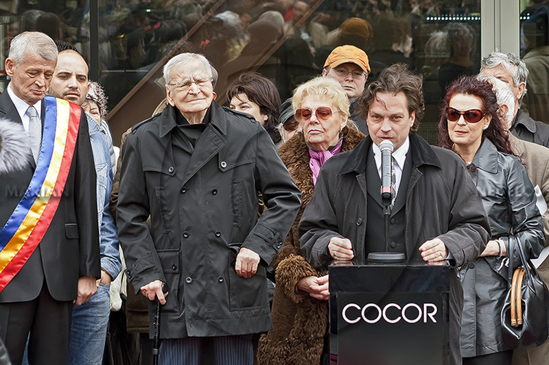 George Ivascu la microfon