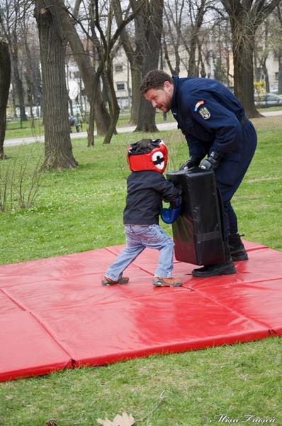 _saptamana_a-xiii-a_01